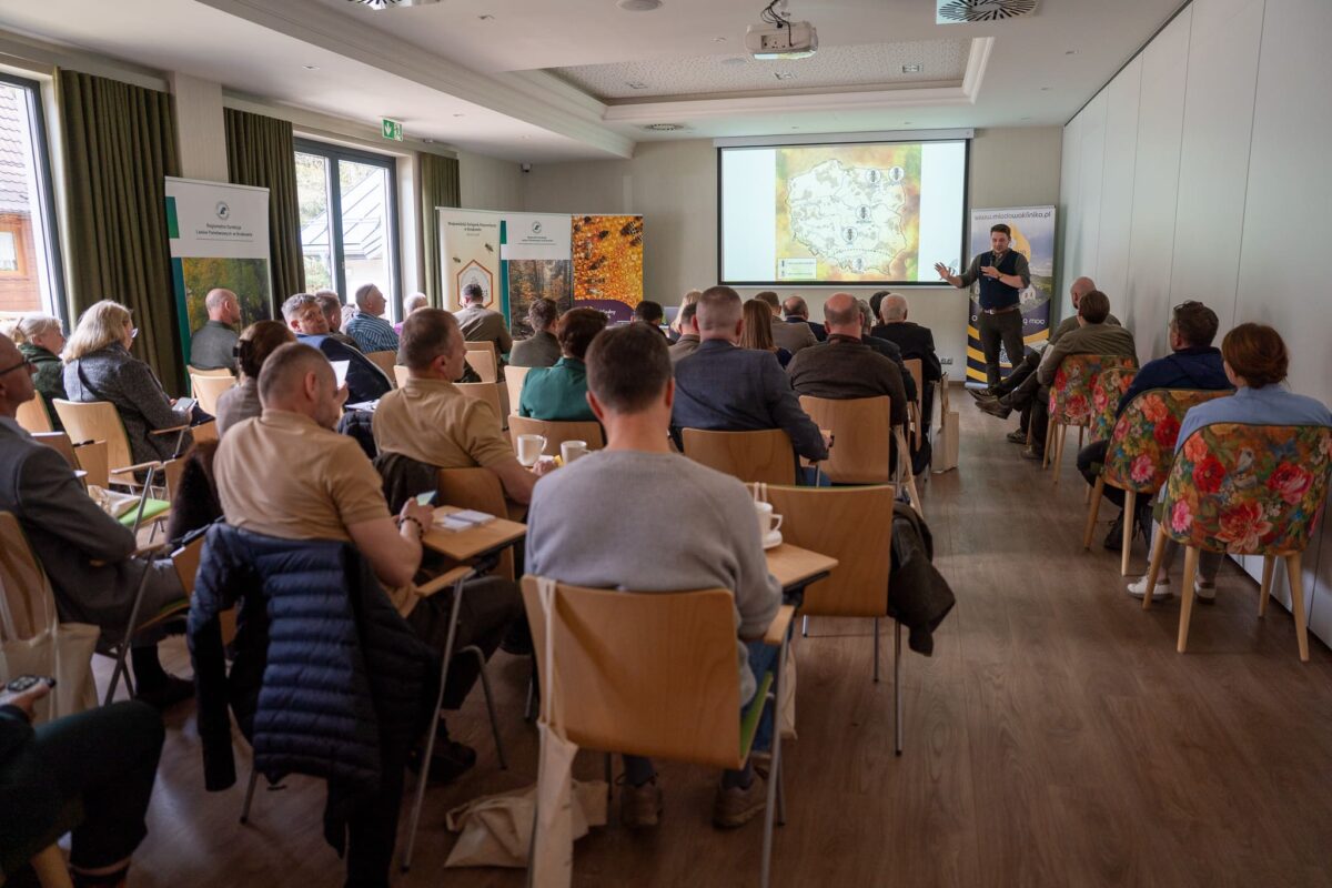 konferencja pszczelarska